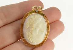 10K Yellow Gold Retro Carved Cameo Diamond Accent Filigree Pendant/Pin