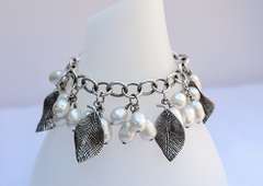 Silpada Sterling Silver Dangle Bracelet with Leaf Charms and Freshwater Pearls