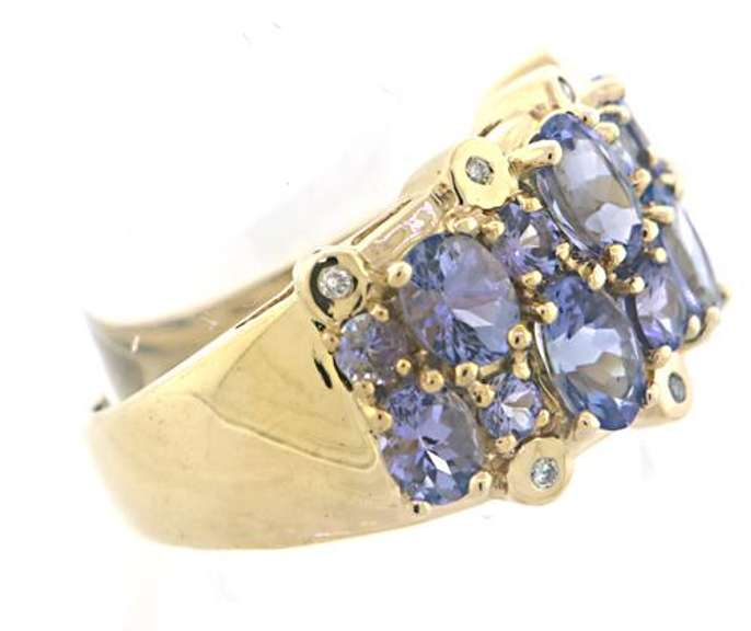 Nice Tanzanite and Diamond Cluster Ring