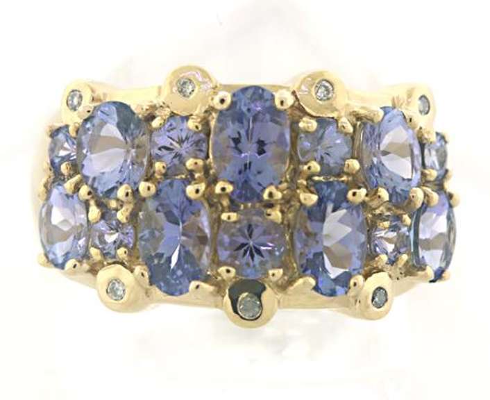 Nice Tanzanite and Diamond Cluster Ring