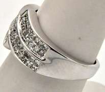 14K WHITE GOLD 1.50 CARAT DIAMOND RING.