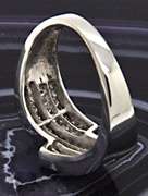14K WHITE GOLD 1.50 CARAT DIAMOND RING.