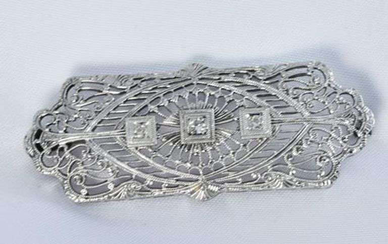 Classy Filigree and Diamond Pin in 10K WG
