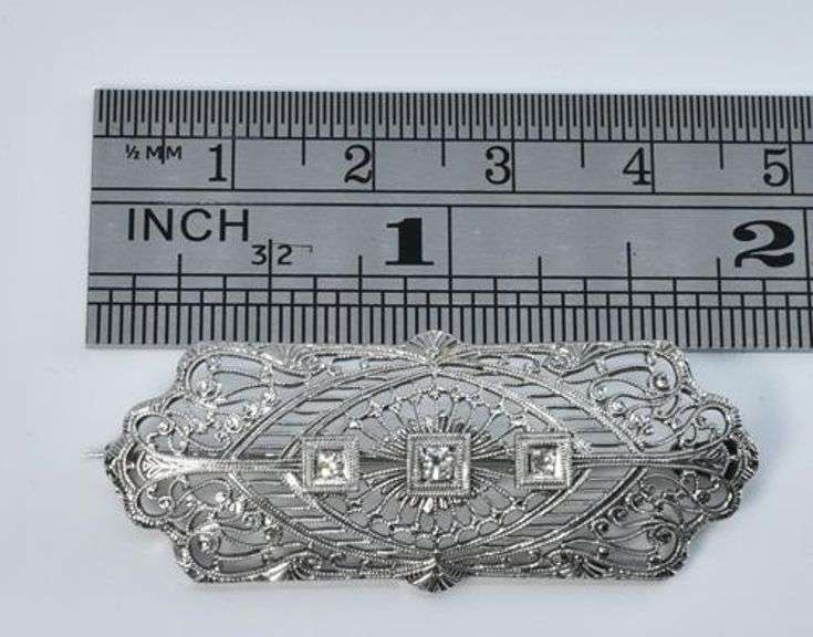 Classy Filigree and Diamond Pin in 10K WG