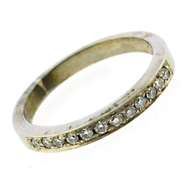 Stunning 18kt Round Brilliant Cut Diamond Ring