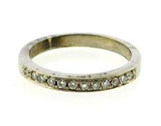 Stunning 18kt Round Brilliant Cut Diamond Ring