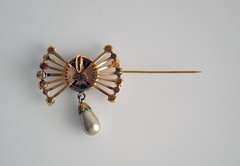 Vintage Designer Gold Filled Pendant Pin Brooch
