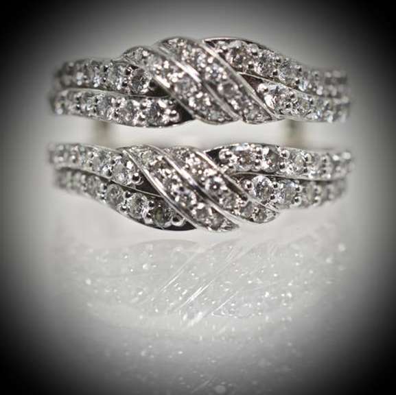 Stylish 14K White Gold Diamond Insert Ring