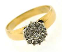 Lovely Yellow Gold Diamond Cluster Ring