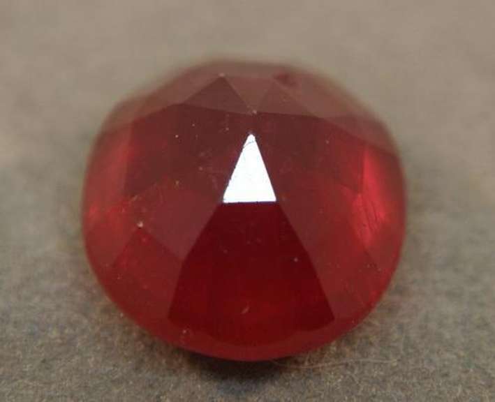 Stunning 4.00 Carat Ruby Loose Natural Gemstone