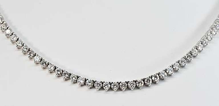 High Quality 10.5 Carat Diamond 14K Tennis Necklace