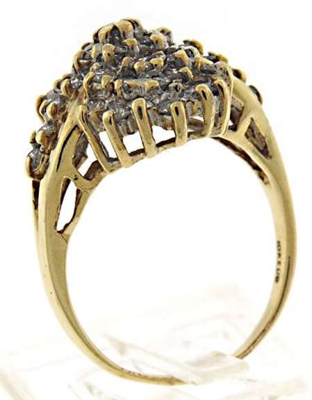 Beautiful Yellow Gold Diamond Cluster Ring