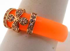 Preciosa 'A La Mode' Orange Clover Ring