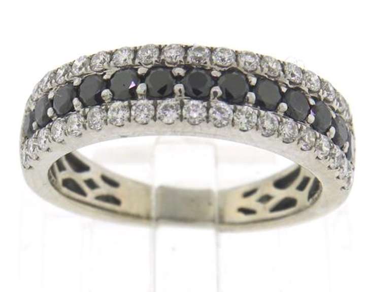 Charming 18kt White & Black Diamond 3 Row Band