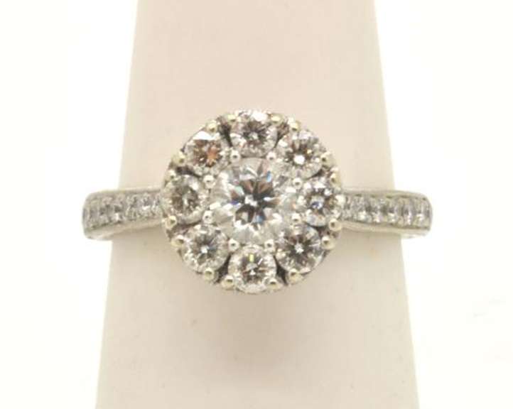 14 KT WHITE GOLD LADIES DIAMOND ENGAGEMENT RING