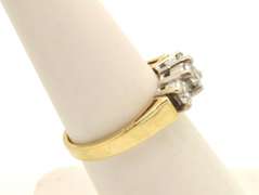 LADIES 14 KT GOLD DIAMOND BAND