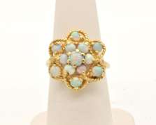 LADIES 14 KT YELLOW GOLD OPAL RING
