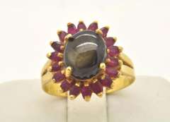 LADIES 22 KT COLOR STONES RING