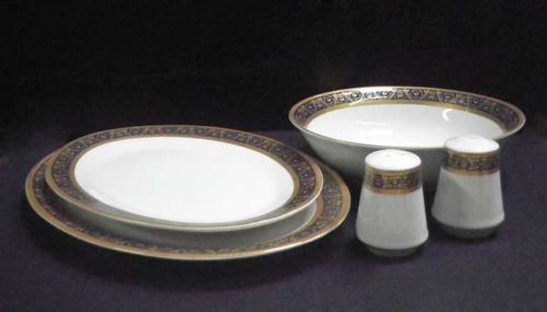 Blue 5 Pieces Serving Set