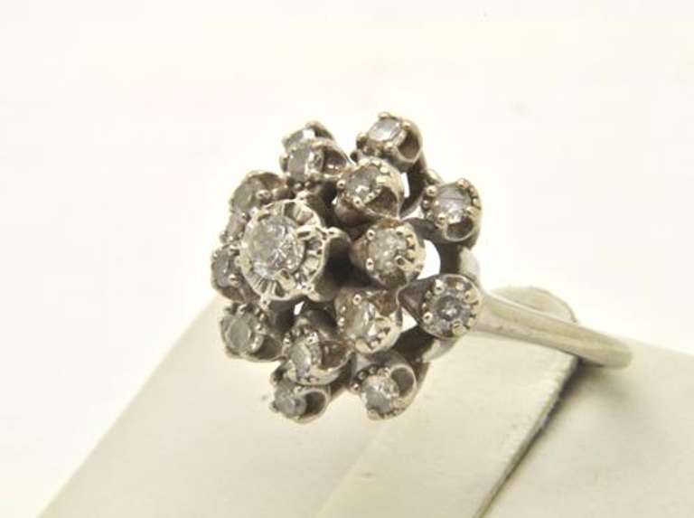 LADIES 14 KT VINTAGE WHITE GOLD DIAMOND PYRAMID RING