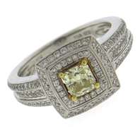 Fantastic 18kt Princess Cut Diamond Engagement Ring
