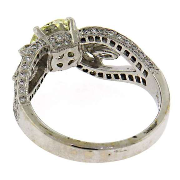 Majestic RBC Diamond Engagement Ringin 18kt