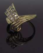 18K Asymmetrical Diamond Right Hand Ring