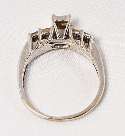 Lovely Multi-Diamond Ring in 14K WG