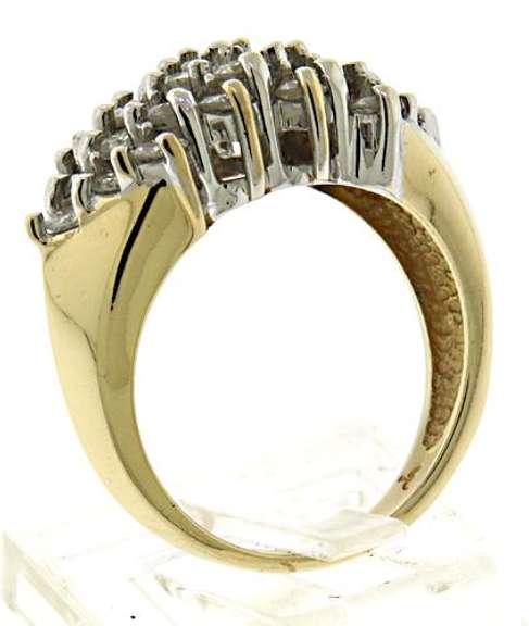 Glittering 14kt YG Cluster Diamond Ring