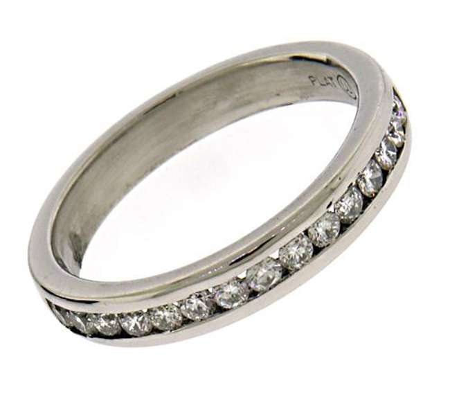 Great Platinum Round Brilliant Cut Wedding Band