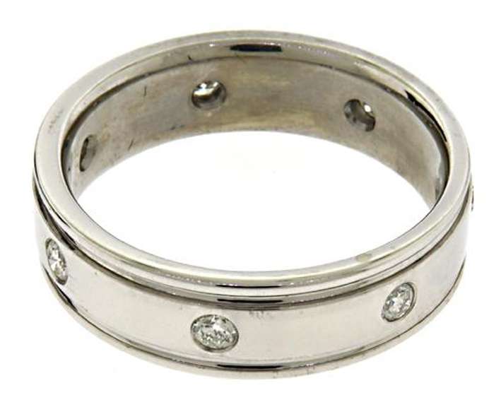 Gent's White Gold Diamond Ring