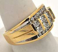 MEN'S 14K DIAMOND BAND 2.00 CARAT TOTAL WEIGHT.