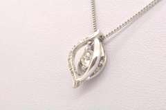 LADIES PLATINUM BOX LINK WITH DIAMOND PENDANT