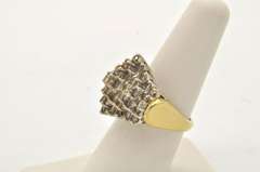 LADIES 14 KT LARGE DIAMOND RING