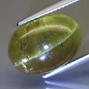 Very rare 12.30ct untreated Apatite Cats Eye