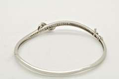 LADIES 14 KT WHITE GOLD DIAMOND BANGLE
