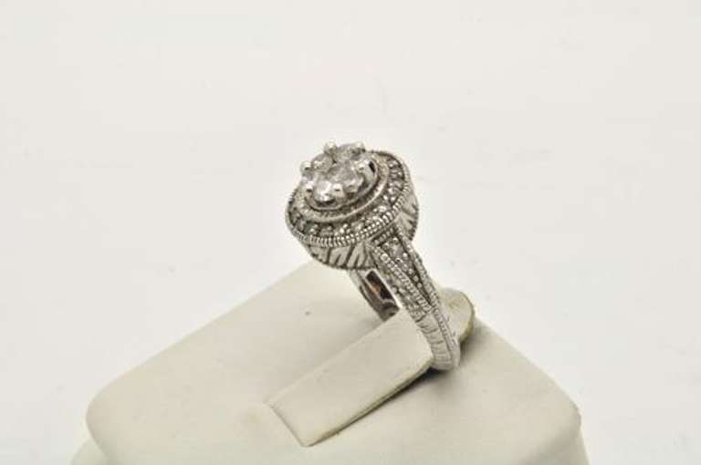 LADIES 14 KT WHITE GOLD DIAMOND HALO RING