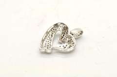 LADIES 14 KT WHITE GOLD DIAMOND HEART PENDANT