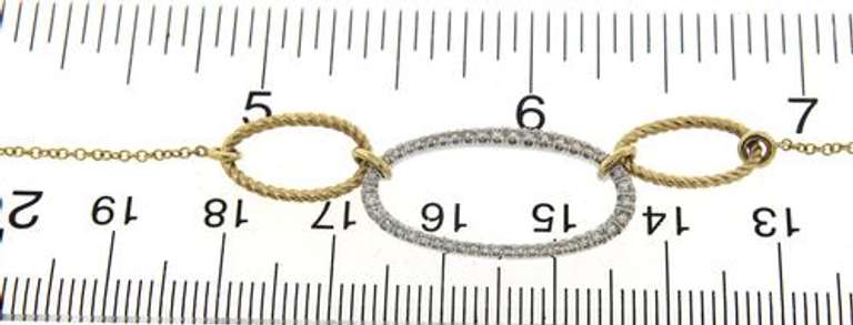 Increbile Diamond Oval Link w Ribbed Link Necklace