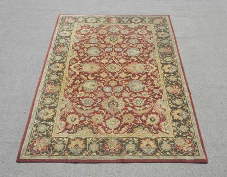 Simply Beautiful Hand-Tufted Rug 5.6x8.6