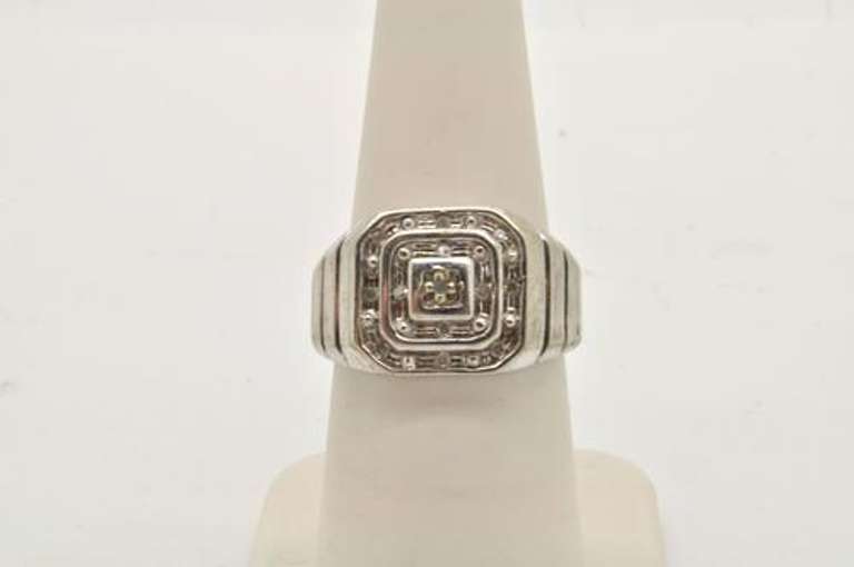 MENS WHITE GOLD DIAMOND RING