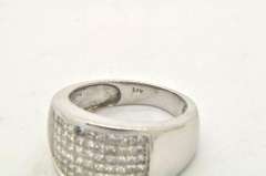 14 KT WHITE GOLD WIDE DIAMOND BAND. 1.50 carat tw.