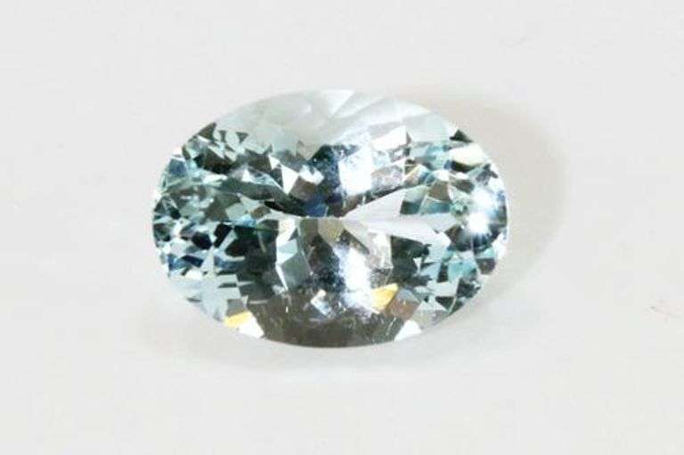 Lush Natural Aquamarine - 5.23 cts.