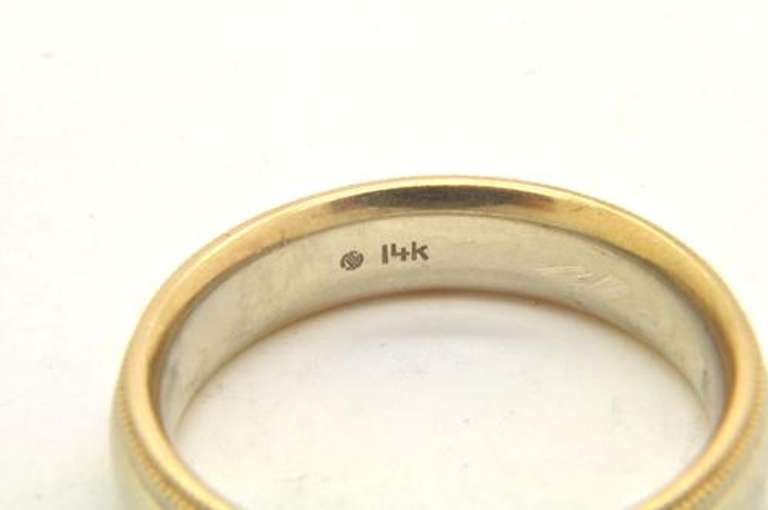 MENS 14 KT WHITE GOLD WEDDING BAND