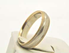 MENS 14 KT WHITE GOLD WEDDING BAND