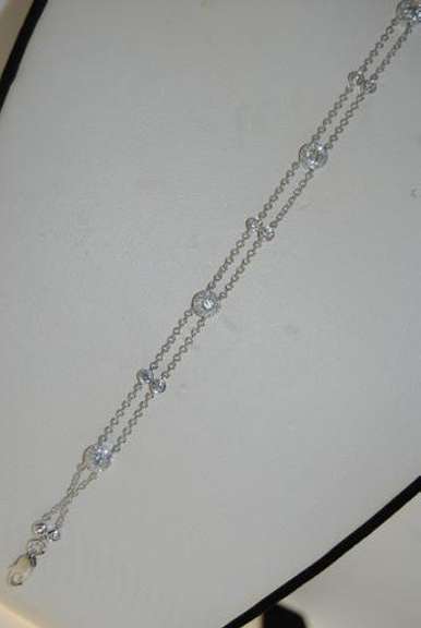 Delicate 14kt Gold and Diamond Bracelet