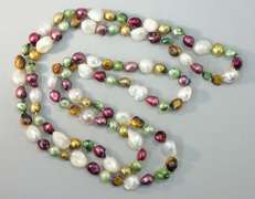 Boho Pearl Necklace