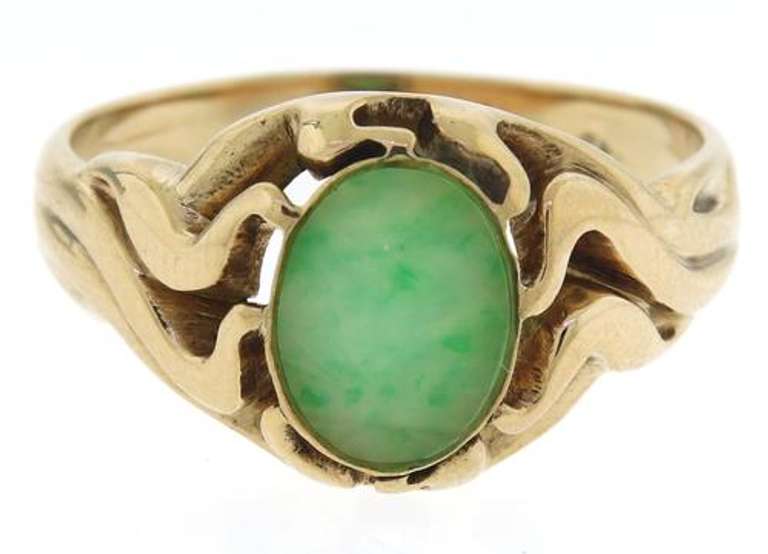 Amazing Carved Green Jade Ring