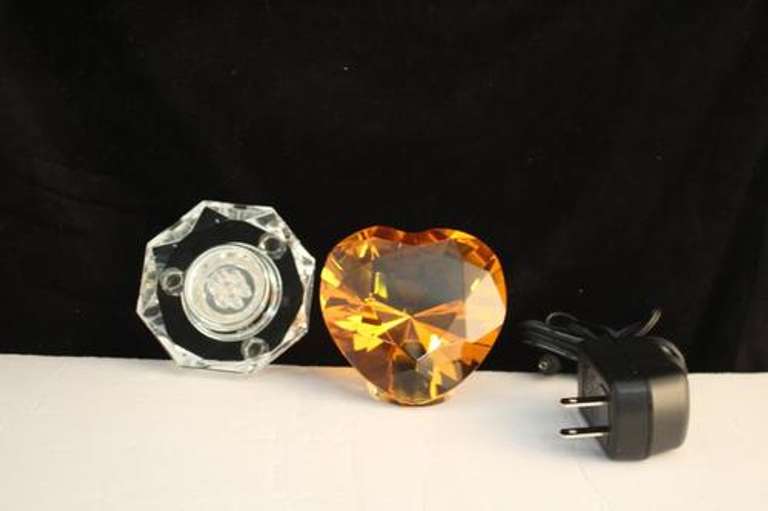 Amber Heart & Rechargable Light Base