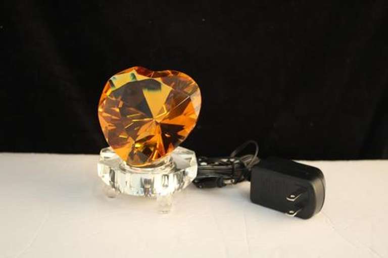 Amber Heart & Rechargable Light Base